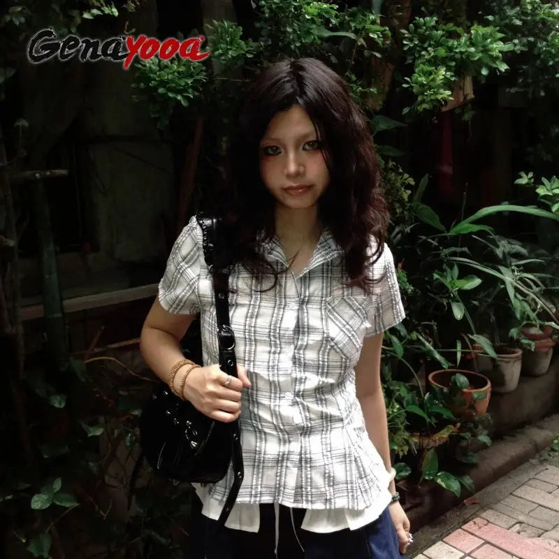 Genayooa plaid short-sleeve blouse for women in white/black check, streetwear retro top by Simples Market