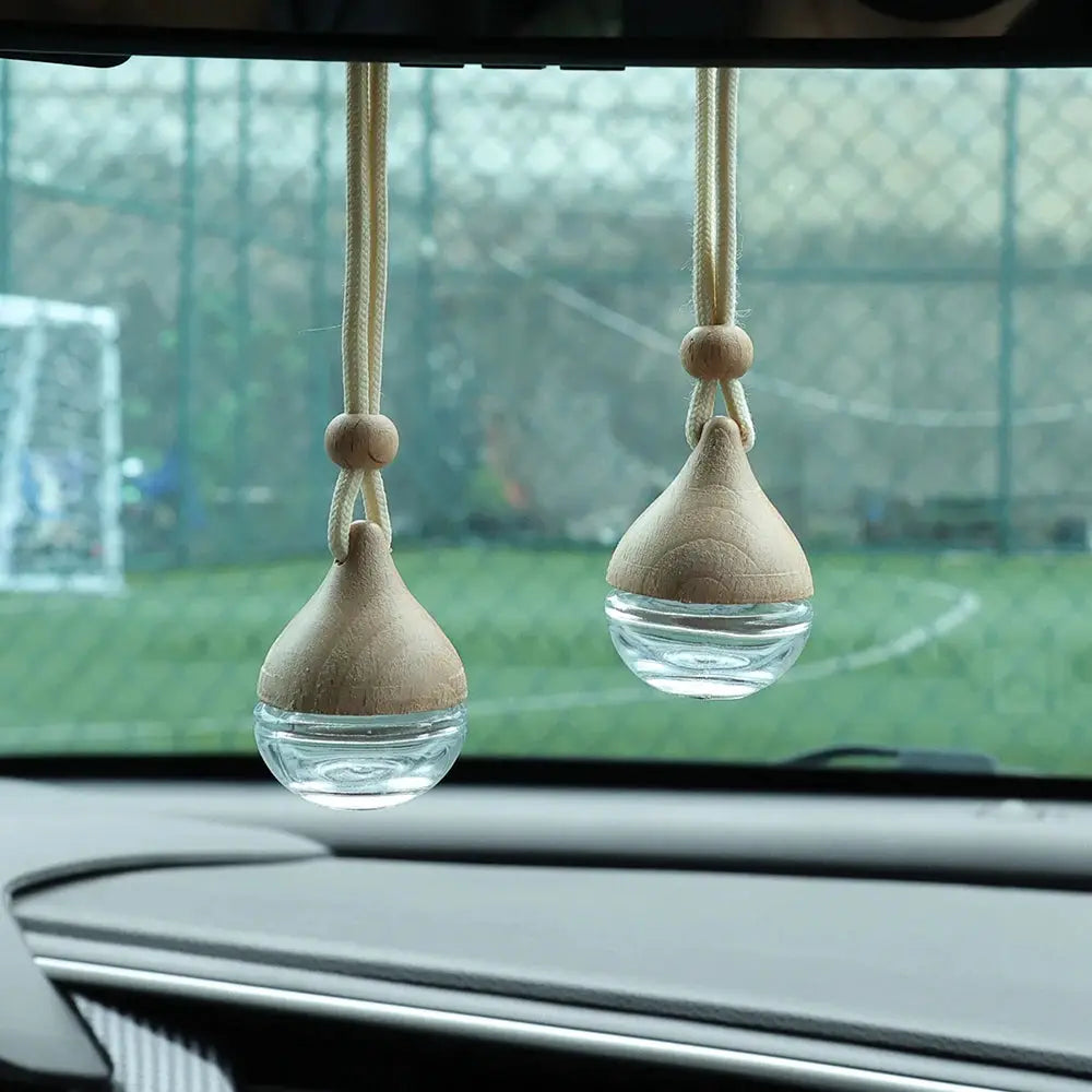 Round Car Perfume Bottle Ornament Aromatherapy Essential Oil Diffuser Hanging Auto Air Freshener Car Interior Decoration