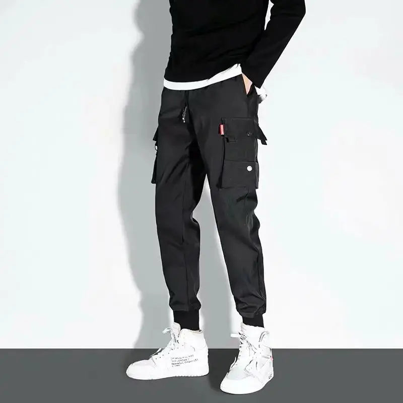 Simples Market black men's tactical cargo pants with multiple pockets and zippers