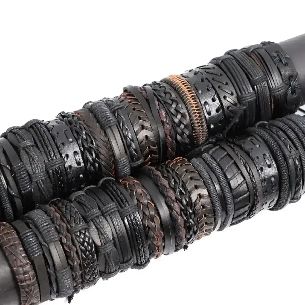 5Pcs Assorted Style Mens And Womens Leather Webbing Rope Bracelets Set For Everyday Wear And Festive Gift