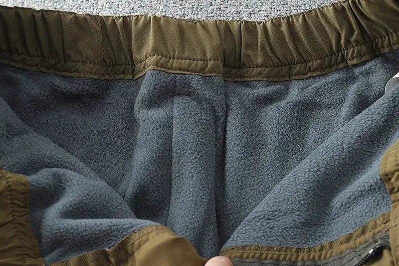 Simples Market fleece-lined cargo pants, brown exterior and blue fleece interior with elastic waistband