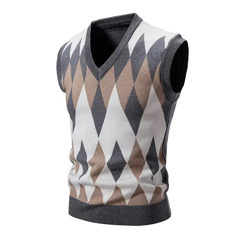 Simples Market men's argyle knit vest, V-neck sleeveless lightweight knit in grey, beige and white diamonds