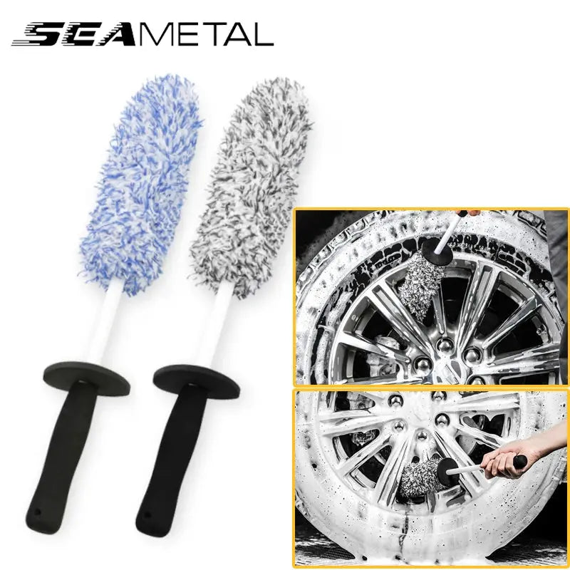 SEAMETAL 2-pack wheel brush set with plush microfiber heads in blue and gray, non-slip handles by Simples Market.