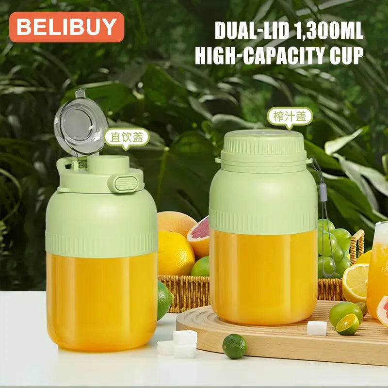 BELIBUY dual-lid 1,300ml juice cups (2-pack) in lime-green with orange juice inside