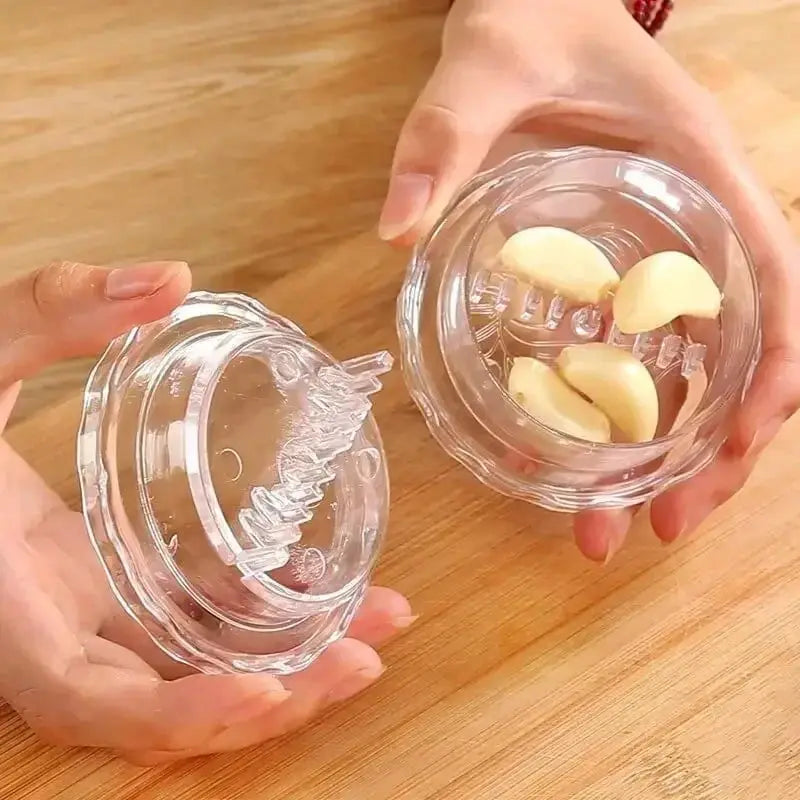 Multifunctional Garlic Crusher and Manual Garlic Press Chopper Kitchen Gadget for Easy Mince and Chop