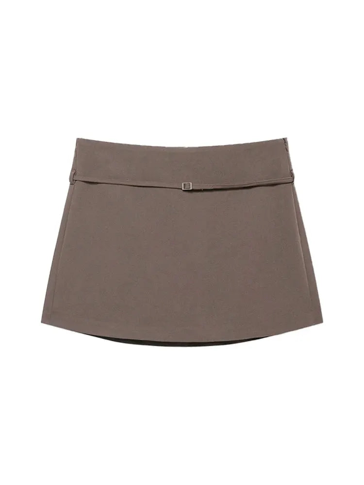 Simples Market women's solid color skort with belt and side zipper, taupe