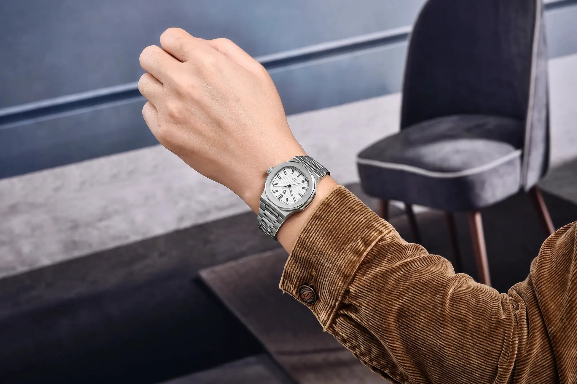 Men's Pagani Design 40mm stainless steel automatic watch with sapphire glass on wrist