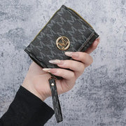 Simples Market small PU wallet with printed check pattern, multi-card slots, gold zipper, wrist strap