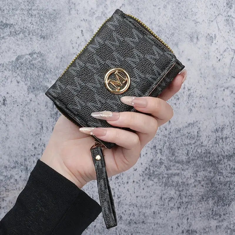 Simples Market small PU wallet with printed check pattern, multi-card slots, gold zipper, wrist strap