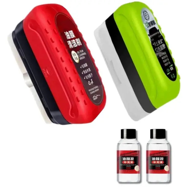 Simples Market car glass cleaner kit with red and green sponge brushes and two solution bottles