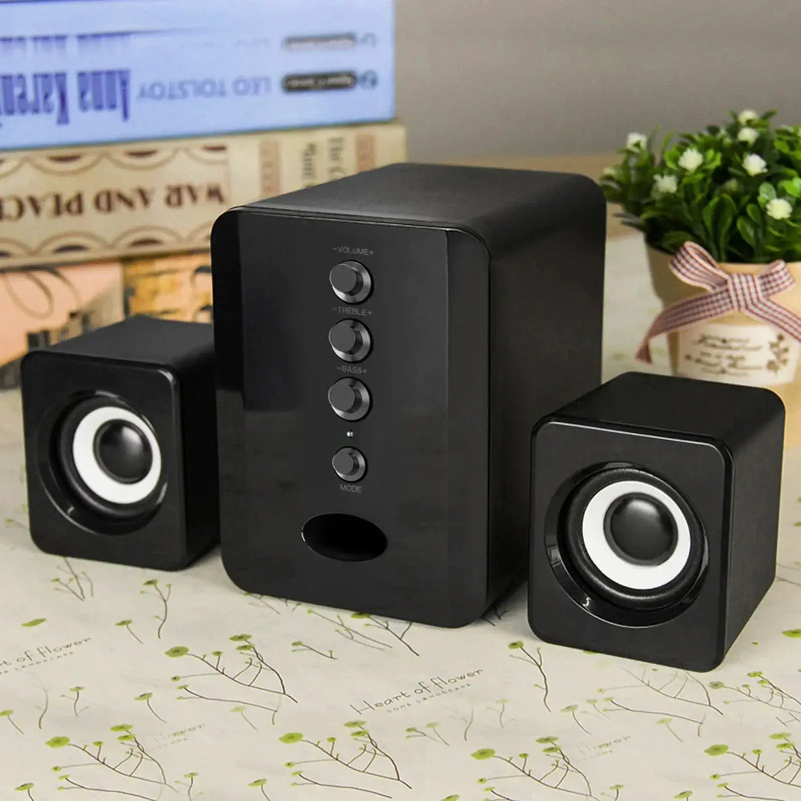 XIKCU full-range 3D PC speaker system with subwoofer and two compact black satellite speakers by Simples Market
