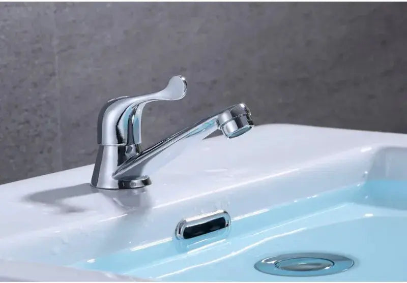 Simples Market chrome bathroom basin faucet with single lever cold-water mixer