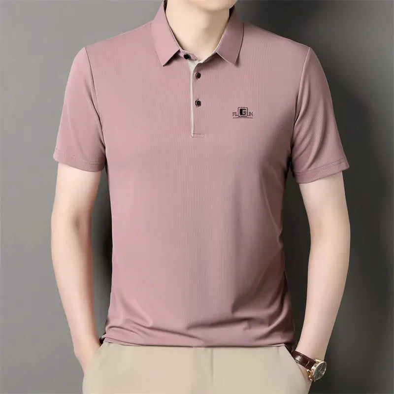 Simples Market men's pink polo shirt with badge, short sleeves, breathable solid-color top.