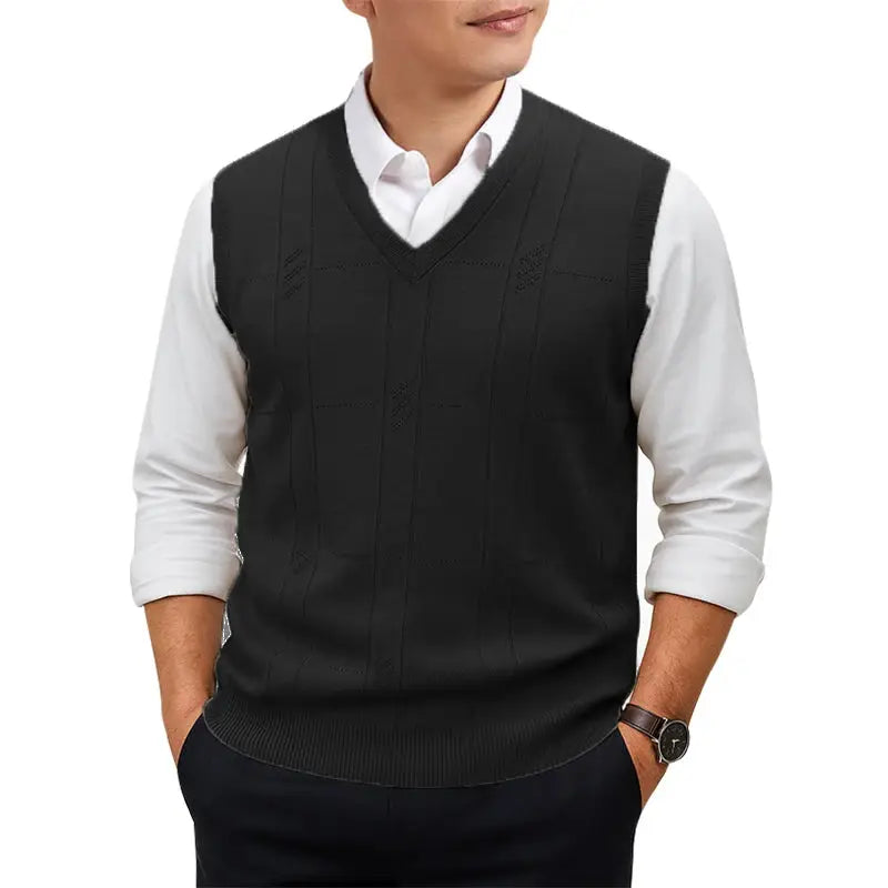 Men's sleeveless V-neck sweater vest in black with twist-knit pattern, Simples Market