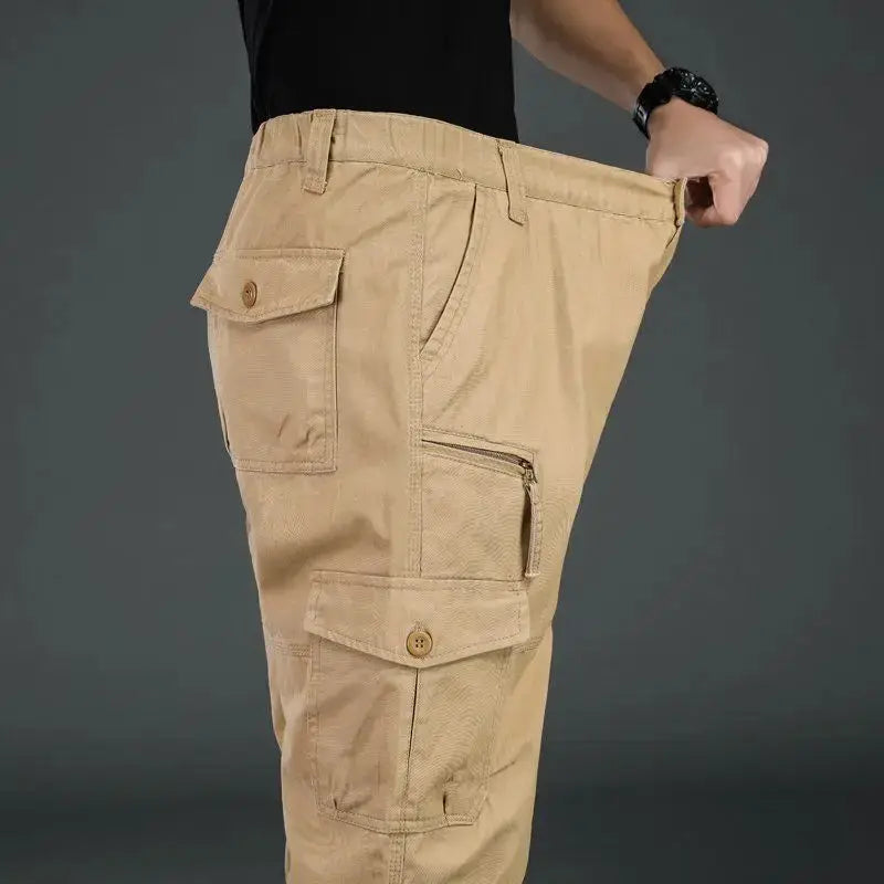 Simples Market men's tactical cargo pants, beige cotton with elastic waist and multiple pockets.