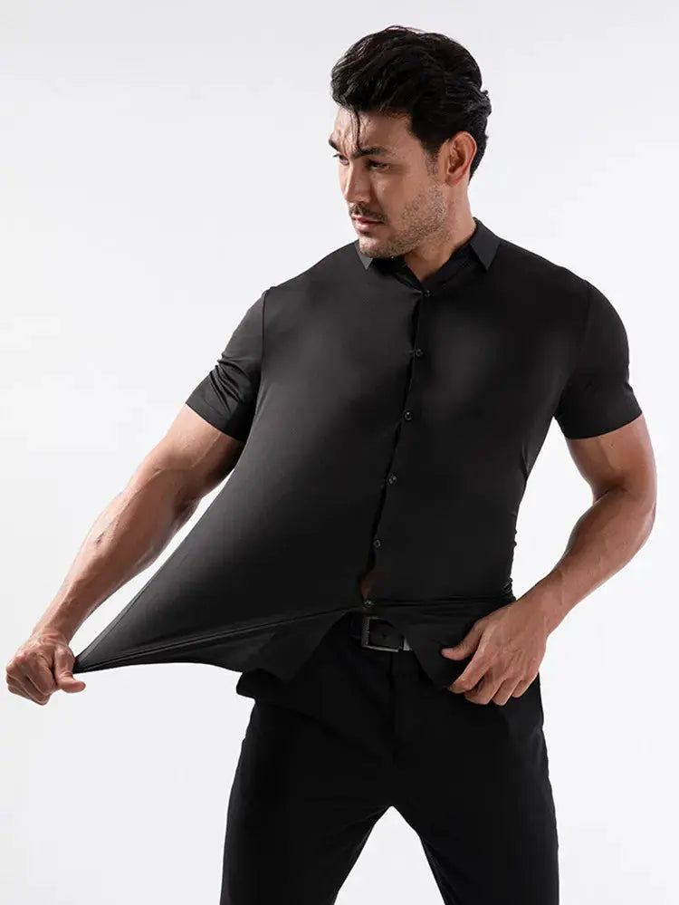 Men's black short-sleeve dress shirt by Simples Market, wrinkle-free elastic summer business shirt