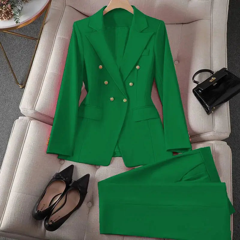 Green 2-piece blazer suit for women by Simples Market; double-breasted blazer with gold buttons and matching trousers.