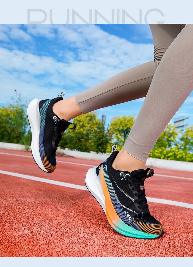 Marathon running shoes by Simples Market with carbon board; black upper, multicolor gradient accents, white sole.