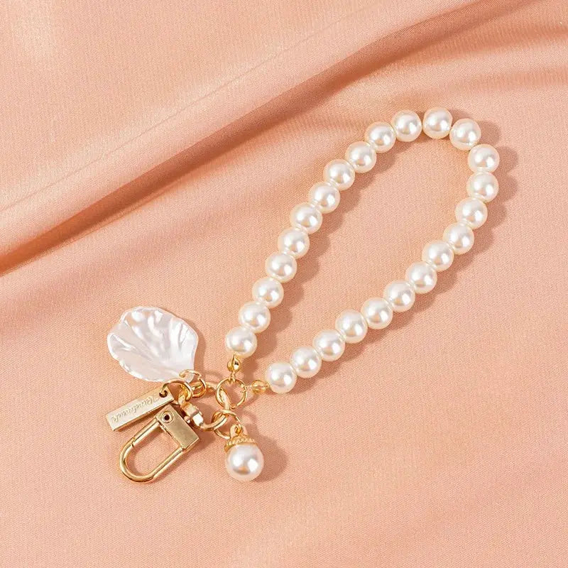 Cute Pearl Keychain For Women And Girls Shiny Pearl Bead Shell Phone Bag Backpack Charm Accessory Car Key Chain Pendant