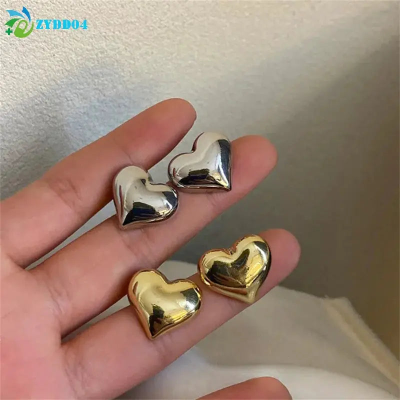 Minimalist Silver Tone Love Heart Stud Earrings For Women Trendy Elegant Bridal Jewelry Hypoallergenic