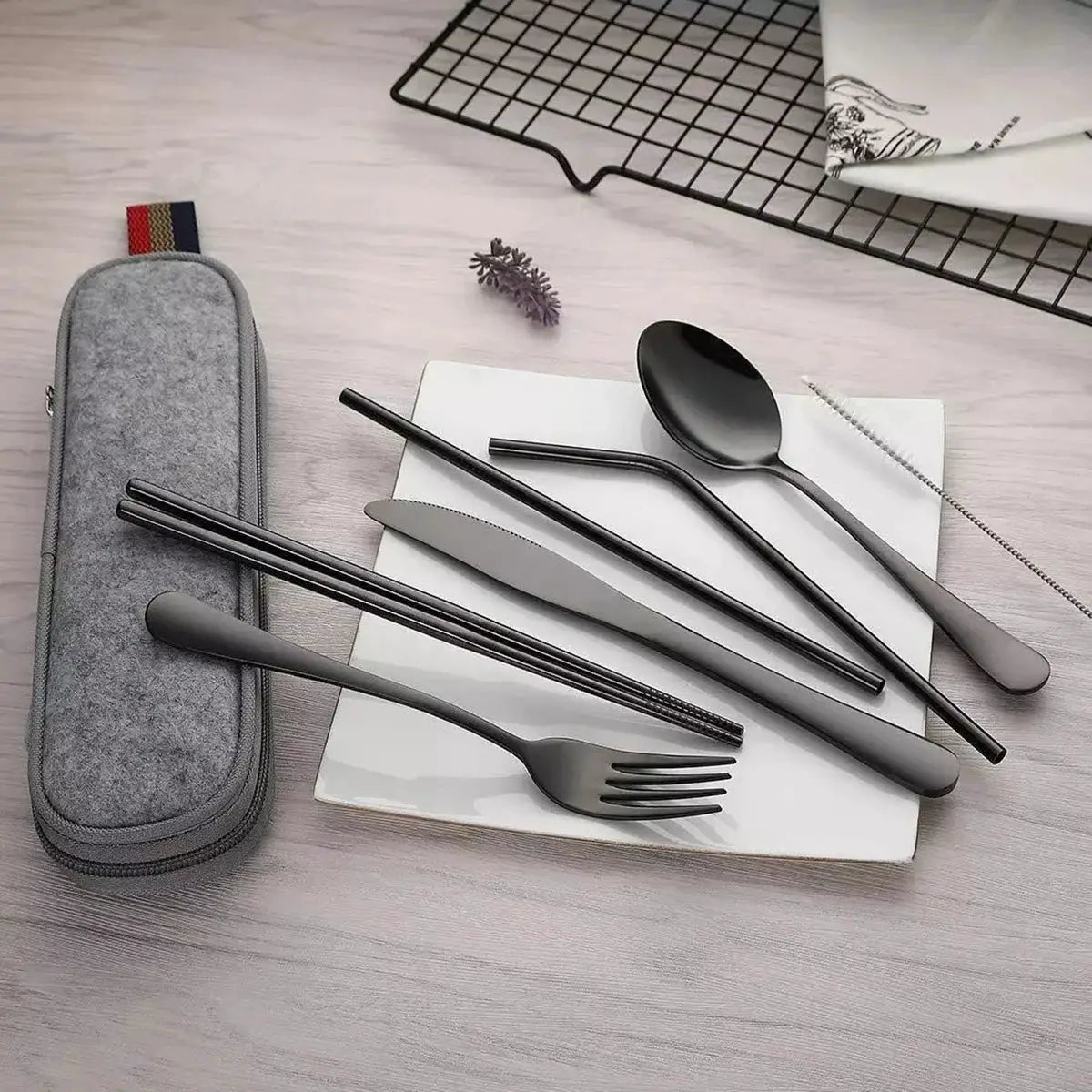 EcoNest 8 Piece Portable Tableware Set In One Box Stainless Steel Utensils For Outdoor Picnics Travel Eco Friendly