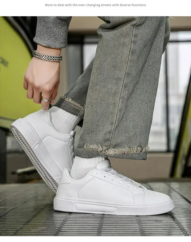 Men's white PU leather sneakers, casual vulcanized footwear