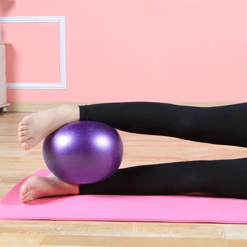 ZenFlex 25cm Mini Yoga Ball Explosion Proof Thick PVC Non Slip For Pilates And Home Workouts