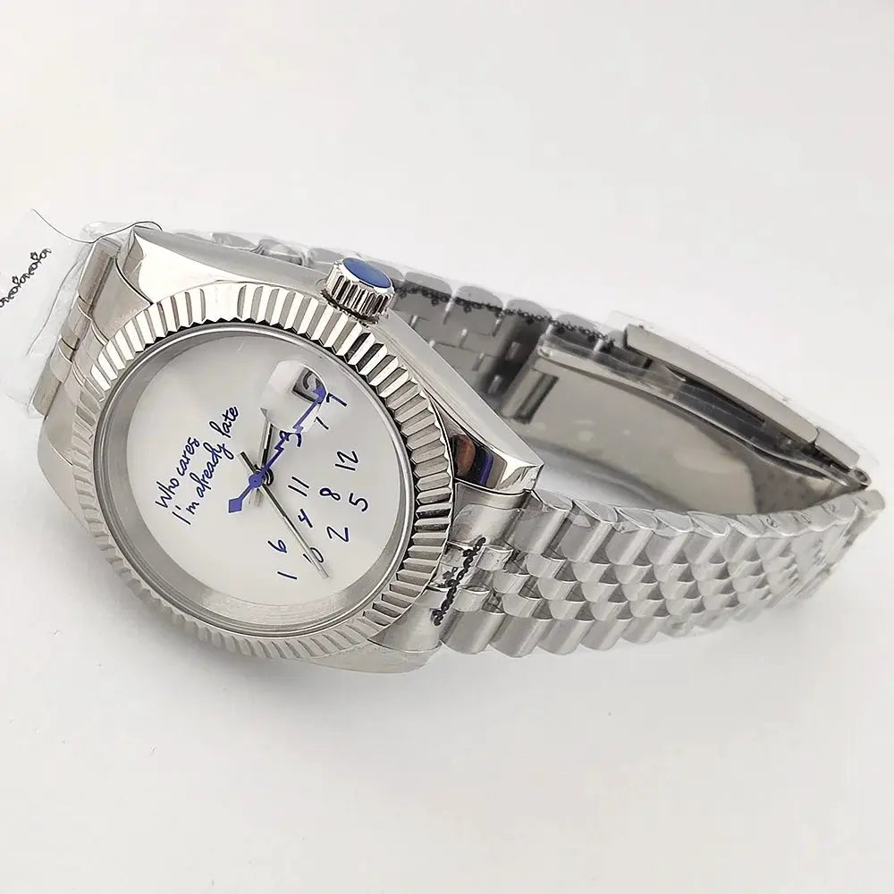 Simples Market NH35 watch with white dial, blue hands, sapphire crystal, waterproof case, stainless bracelet