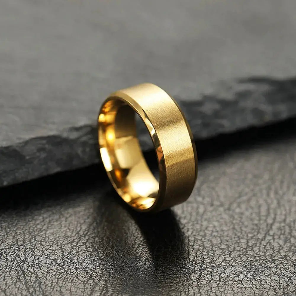 Unisex ring in gold-tone stainless steel with brushed matte finish