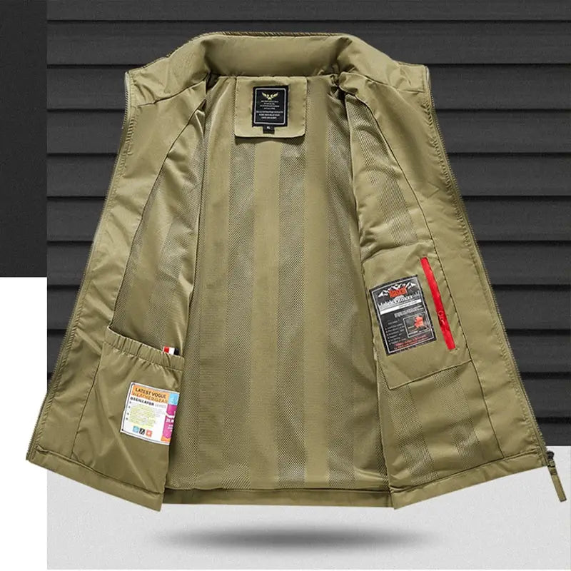 Vest khaki Simples Market large-size outdoor fishing with multiple pockets, breathable mesh back, quick-dry.
