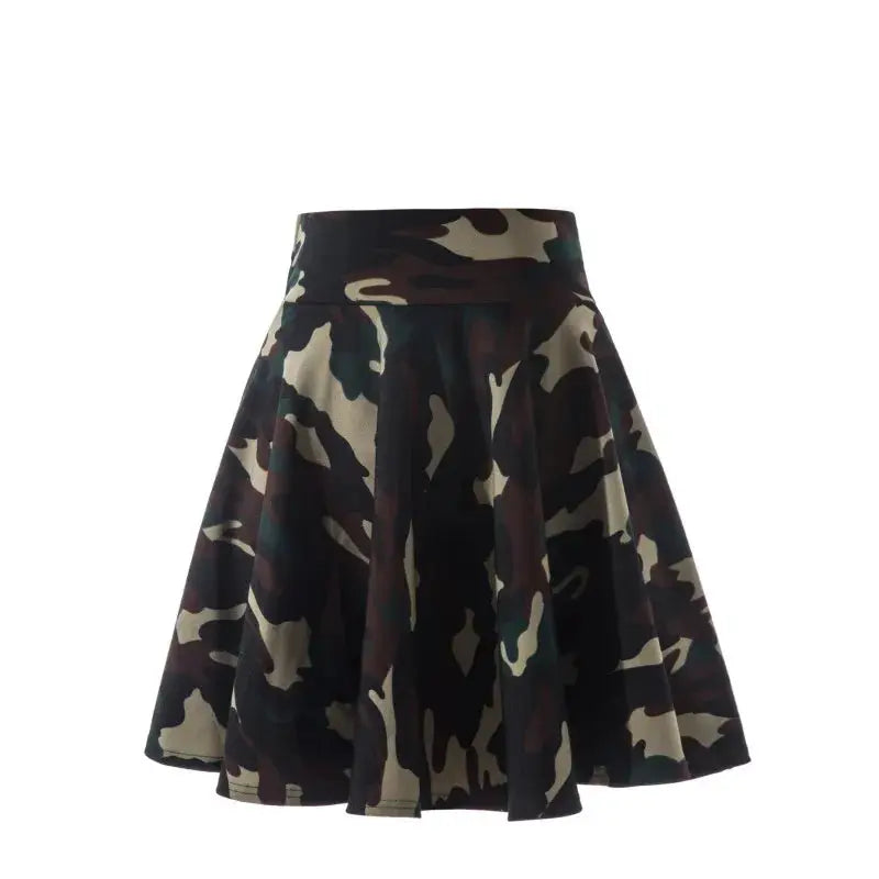 Flared camo skirt with a wide waistband; mini length in green, brown, beige camouflage.