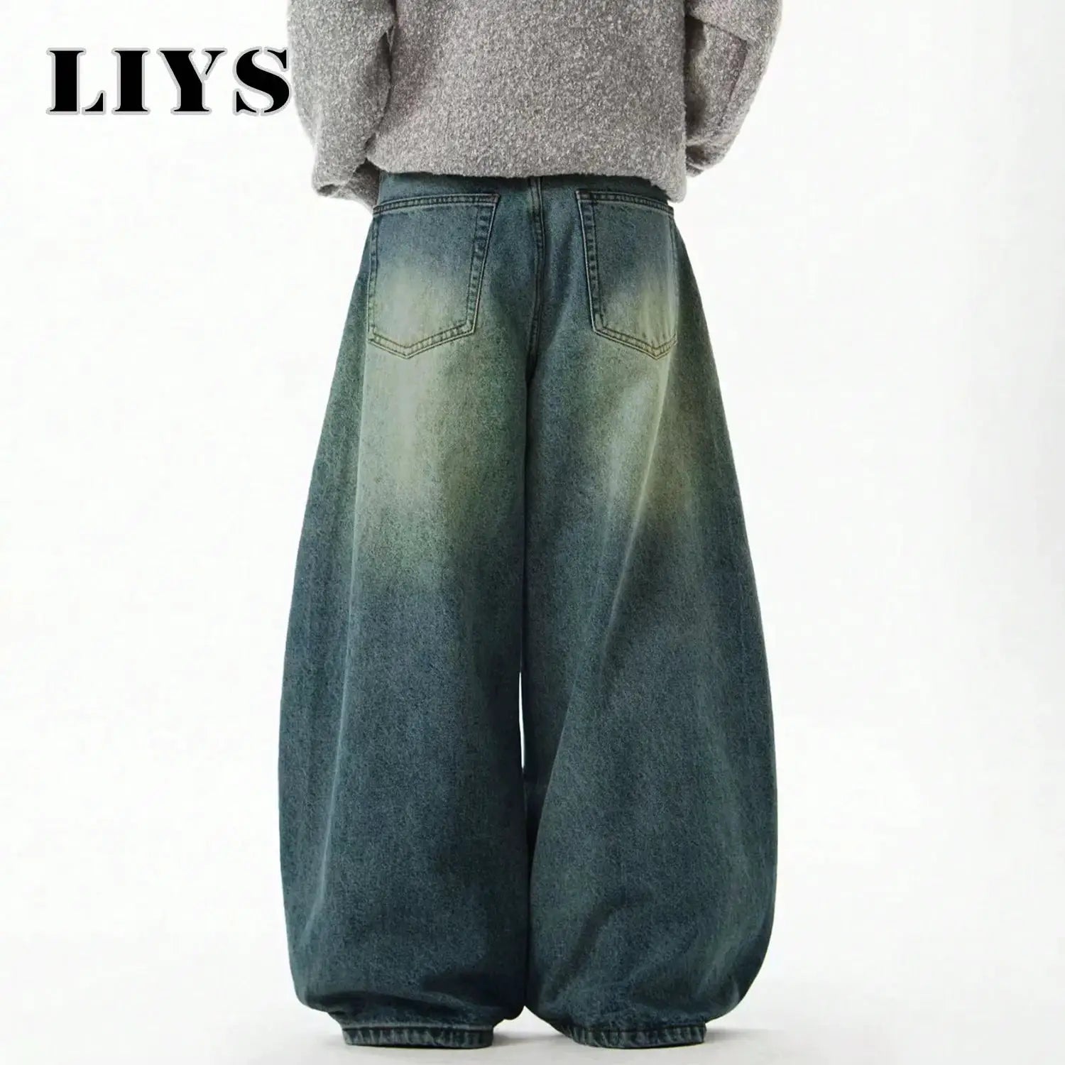 Simples Market men's blue wide-leg denim jeans with vintage faded wash and back pockets