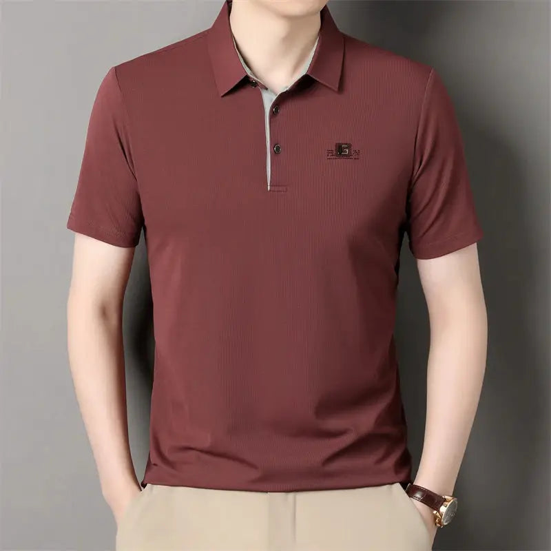 Men's burgundy short-sleeve polo shirt with badge logo by Simples Market