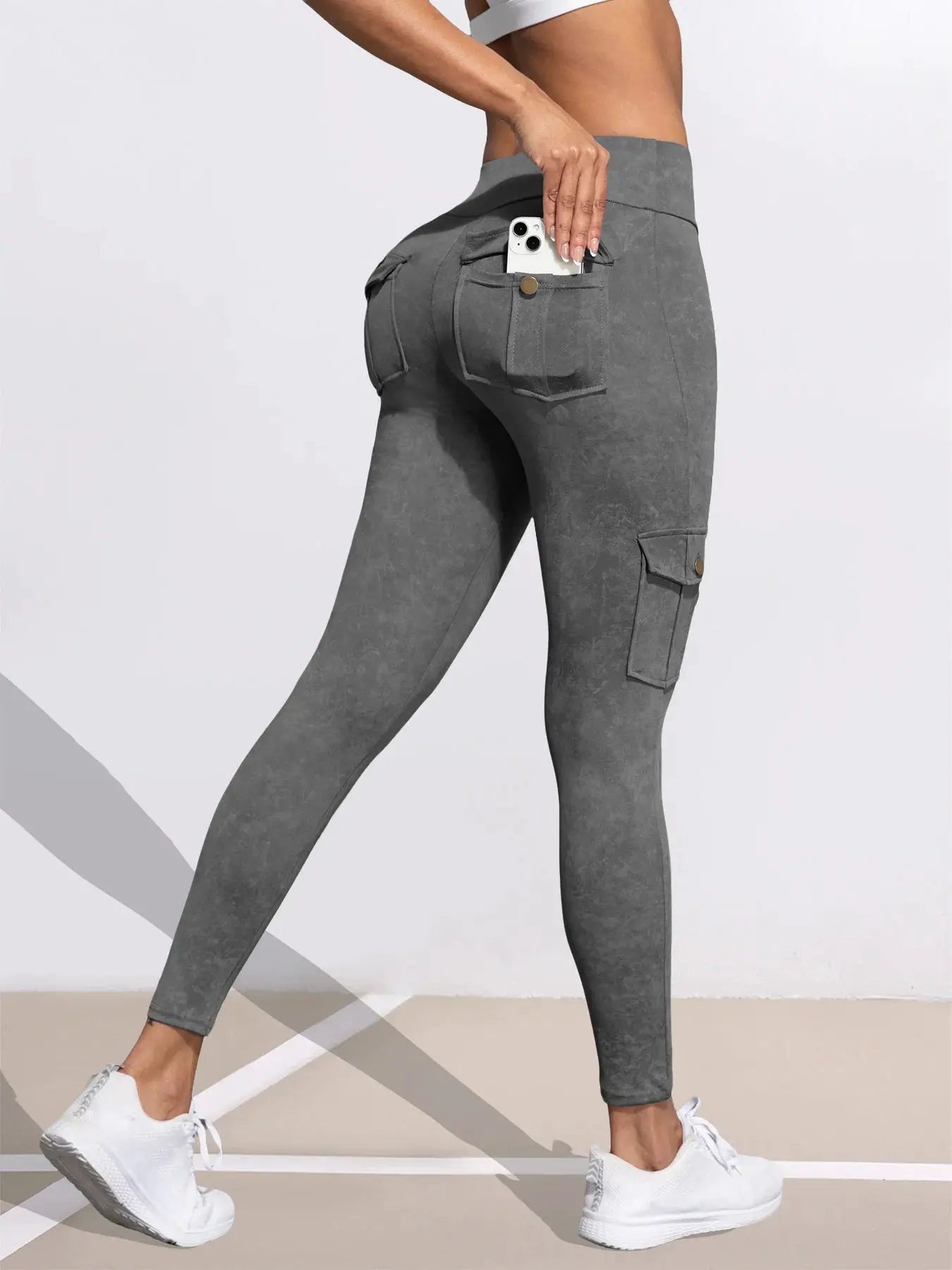 Women's gray washed-print leggings with back pocket and cargo pocket, athletic butt-lift tights.