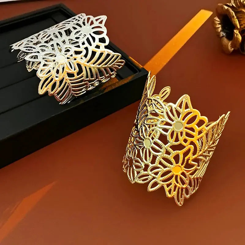 Bracelet set of two; Simples Market metal ring multi-layer floral geometric iron alloy in gold and silver tones
