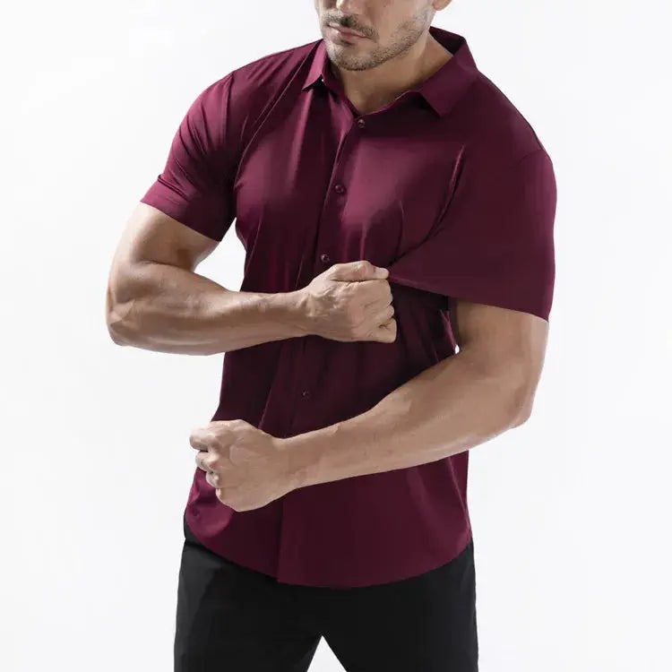 Men's burgundy short-sleeve dress shirt, wrinkle-free stretch fabric for office wear