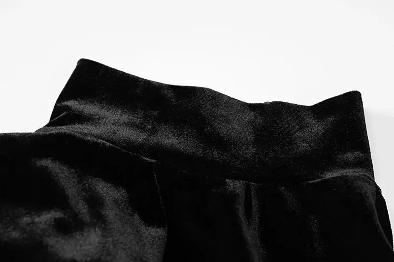 Dulzura velvet jumpsuit fabric close-up in black