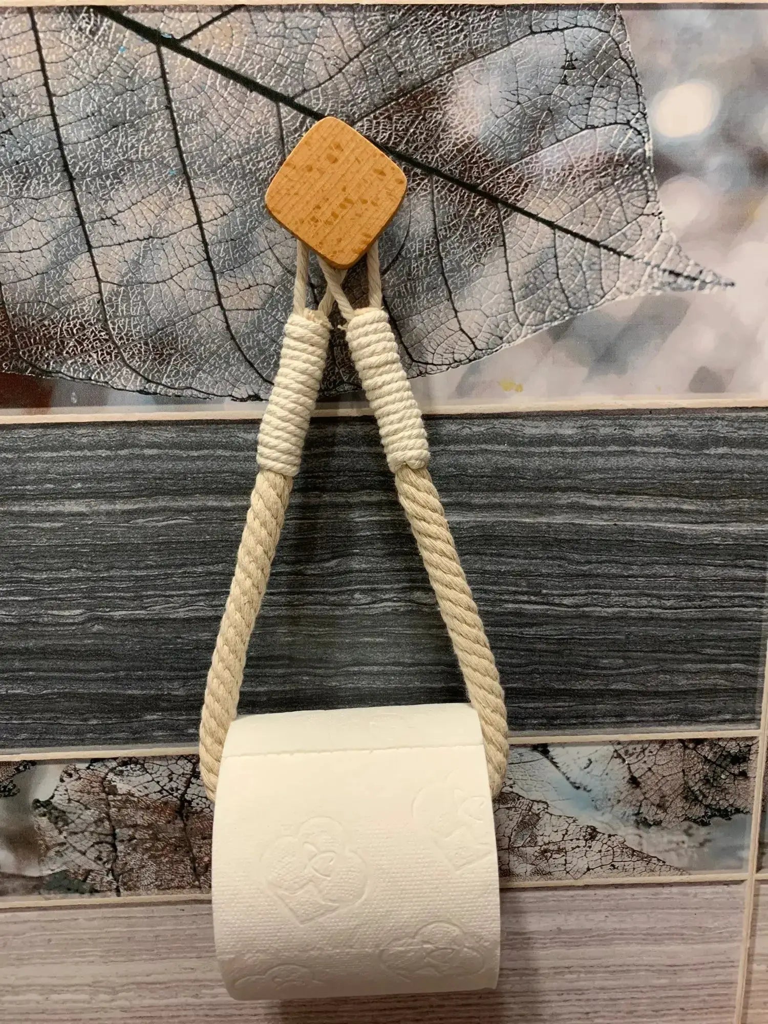 Nail Free HomeNest Rope Paper Towel Holder No Tools Needed Wall Mount For Kitchen And Bathroom Durable Rope Design