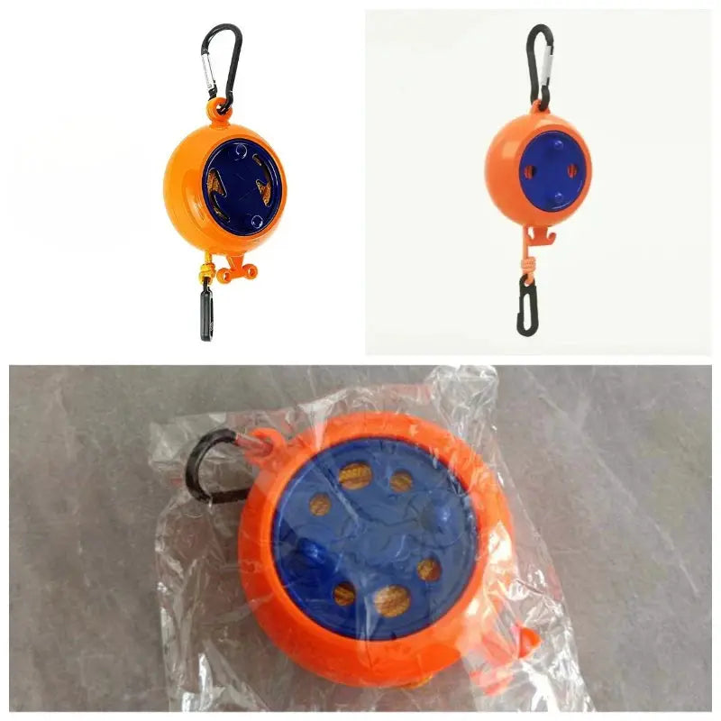 Portable retractable clothesline by Simples Market with orange circular case, blue dial, and carabiner clip