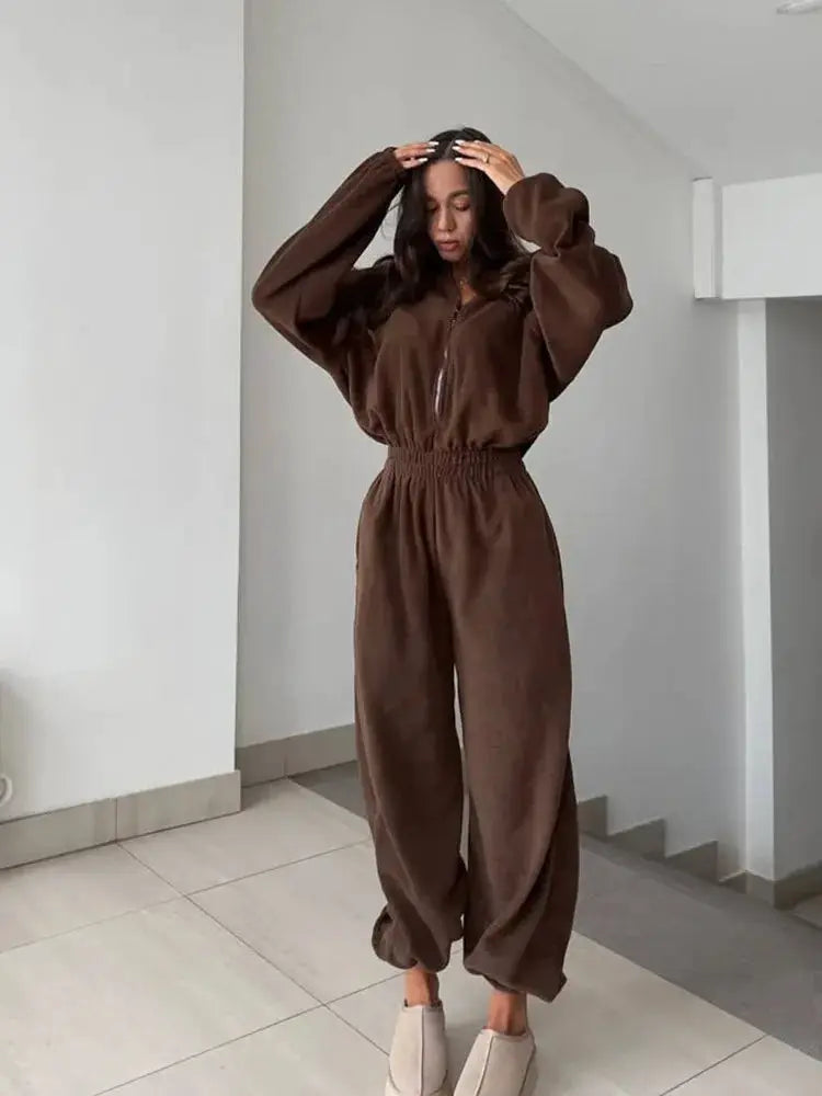 TrendFlow Contrast Color Jumpsuit for Women Sporty Street Style with Stretch Polyester Elastane