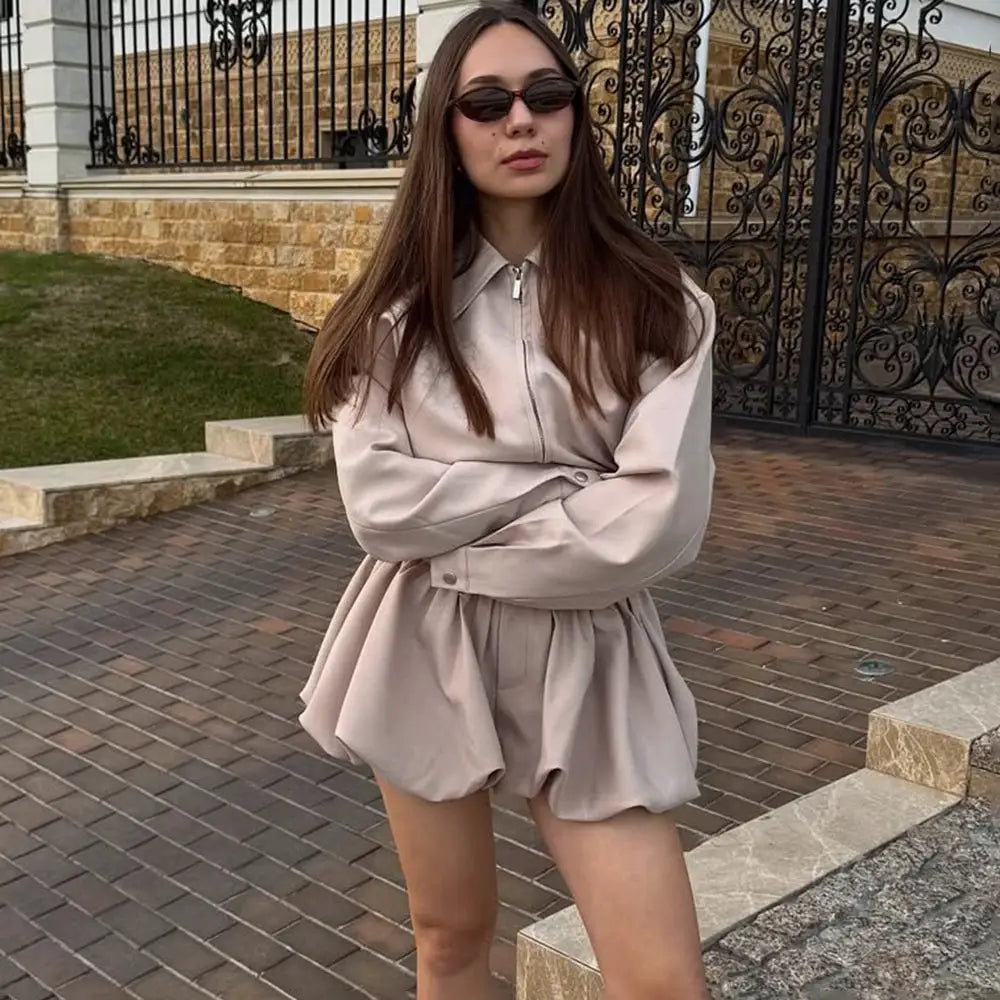 Tuularose Womens Lapel Zip Jacket Two Piece Pleated Shorts Autumn Suit