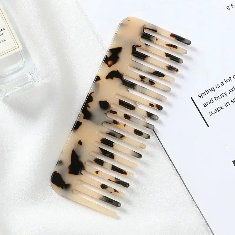 Wide-teeth tortoiseshell acetate hair comb, anti-static by Simples Market