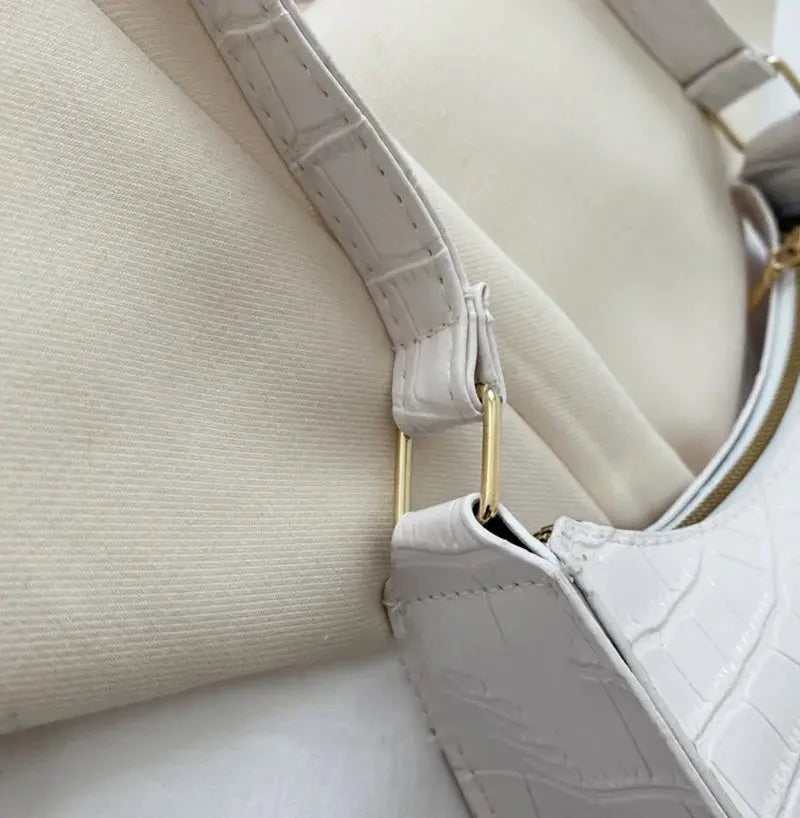 Simples Market white PU alligator-pattern handbag with underarm strap and gold hardware