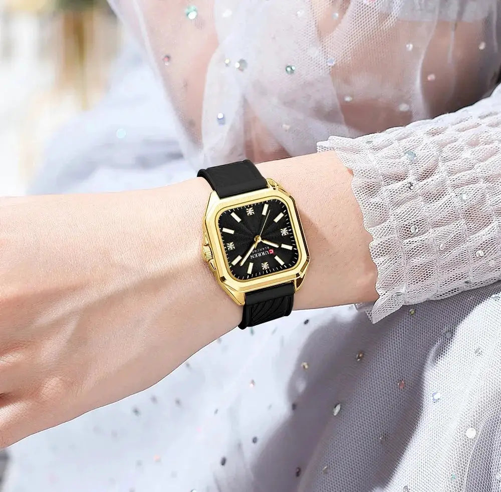 CURREN 9113 ladies' quartz watch with a gold-tone square case, black dial and black strap