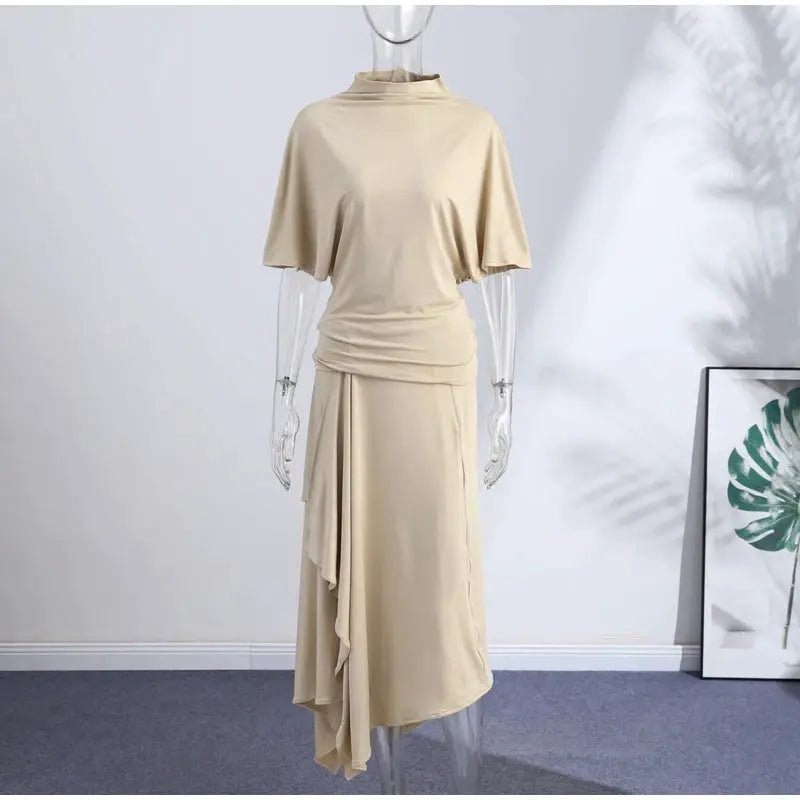 Elegant Two Piece Set High Neck Crop Top With Irregular Pleated Skirt