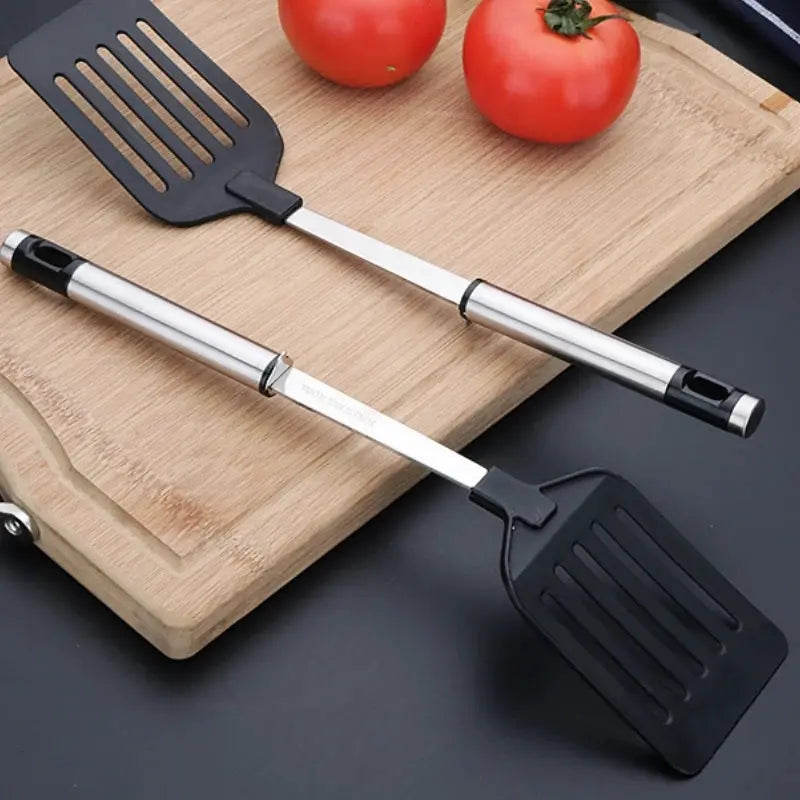 ChefLine Stainless Steel Turners Set With Heat Resistant Nylon Handles Spatulas For Frying Eggs And Fish