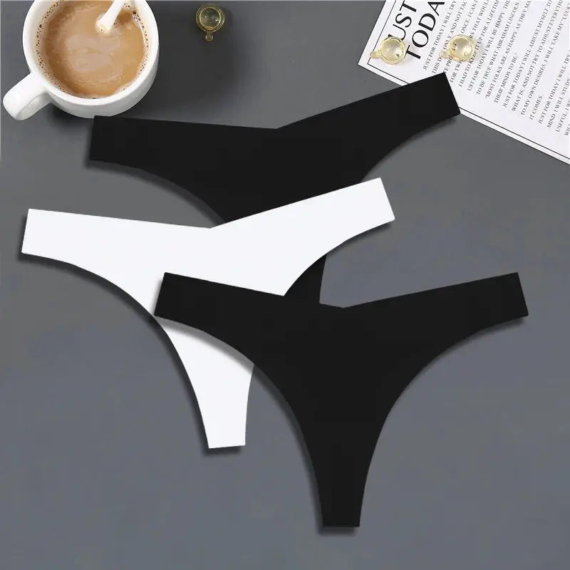 FINETOO 3pc women's ice-silk seamless thong underwear set in black and white, low-rise V-waist