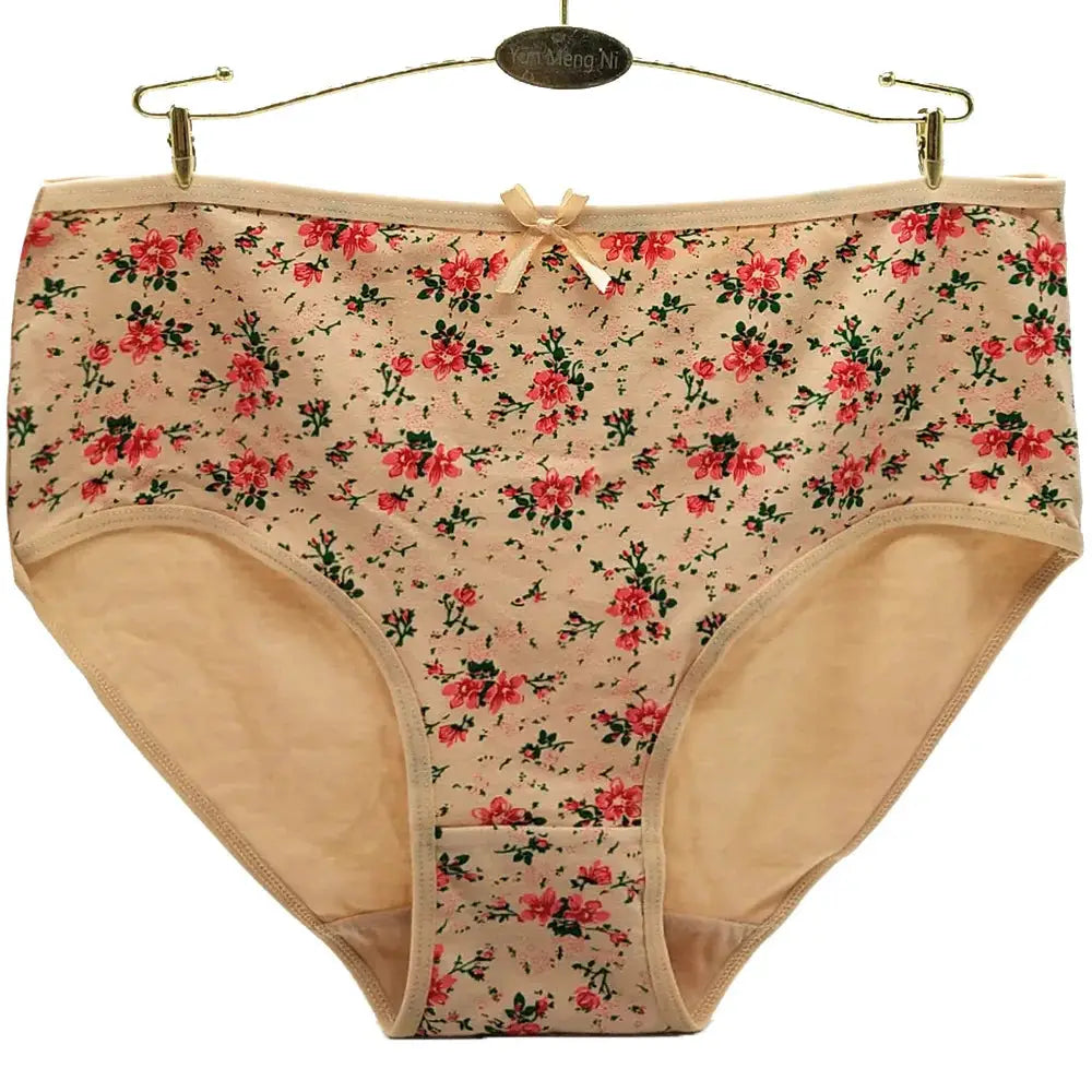 Simples Market women's cotton mid-rise plus size panties in beige floral print, 3 pcs