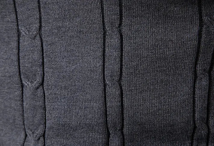 Simples Market men's knit vest in dark gray textured knit with vertical panels, sleeveless V-neck.