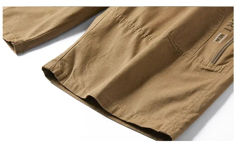 Men's cargo shorts, knee-length brown cotton with zippered pockets, Simples Market